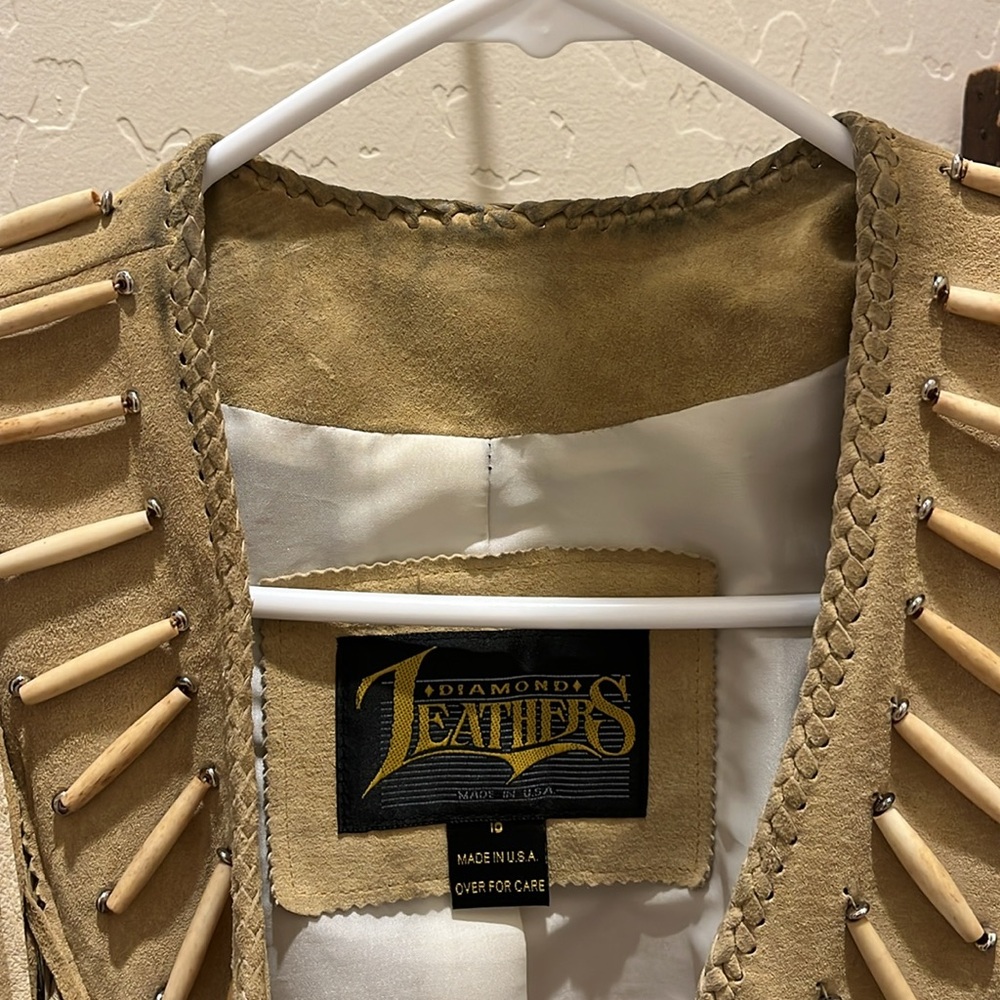 Fringe suede  Jacket - Picture 15 of 17